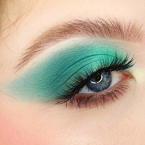 Makeup Revolution Forever Flawless Eyeshadow Palette with Cannabis Sativa 5