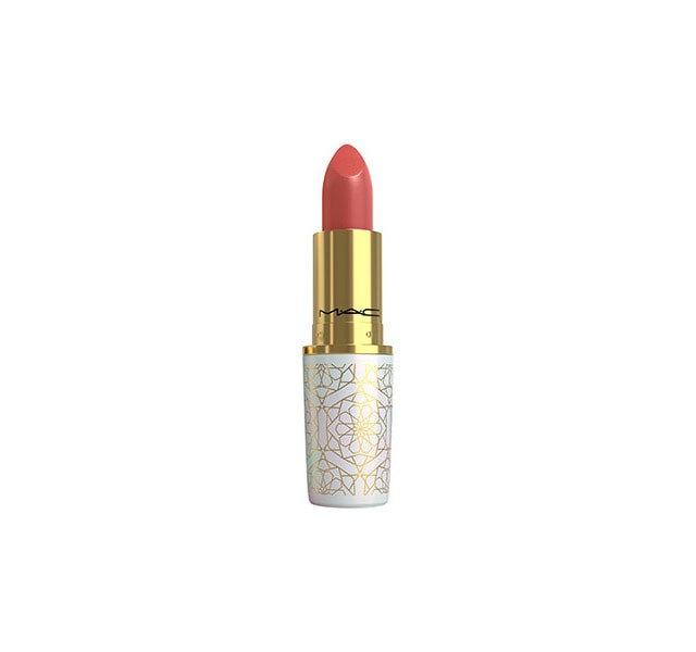Mac Matte Lipstick Pearlescence  Velvet Teddy 1