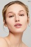 Clé de Peau Beauté, Foundation Natural Broad Spectrum SPF 25, B10 Light Beige Thumbnail 4