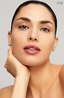 Clé de Peau Beauté, Foundation Natural Broad Spectrum SPF 25 O30 Medium Ocher Thumbnail 4