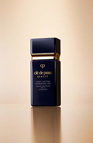 Clé de Peau Beauté, Hydrating Veil SPF 21 Suncreen 3