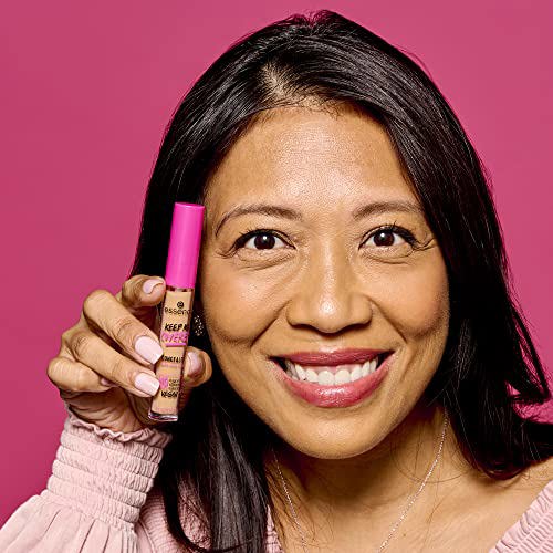essence Keep Me Covered Concealer (90 | Golden Tan) 4